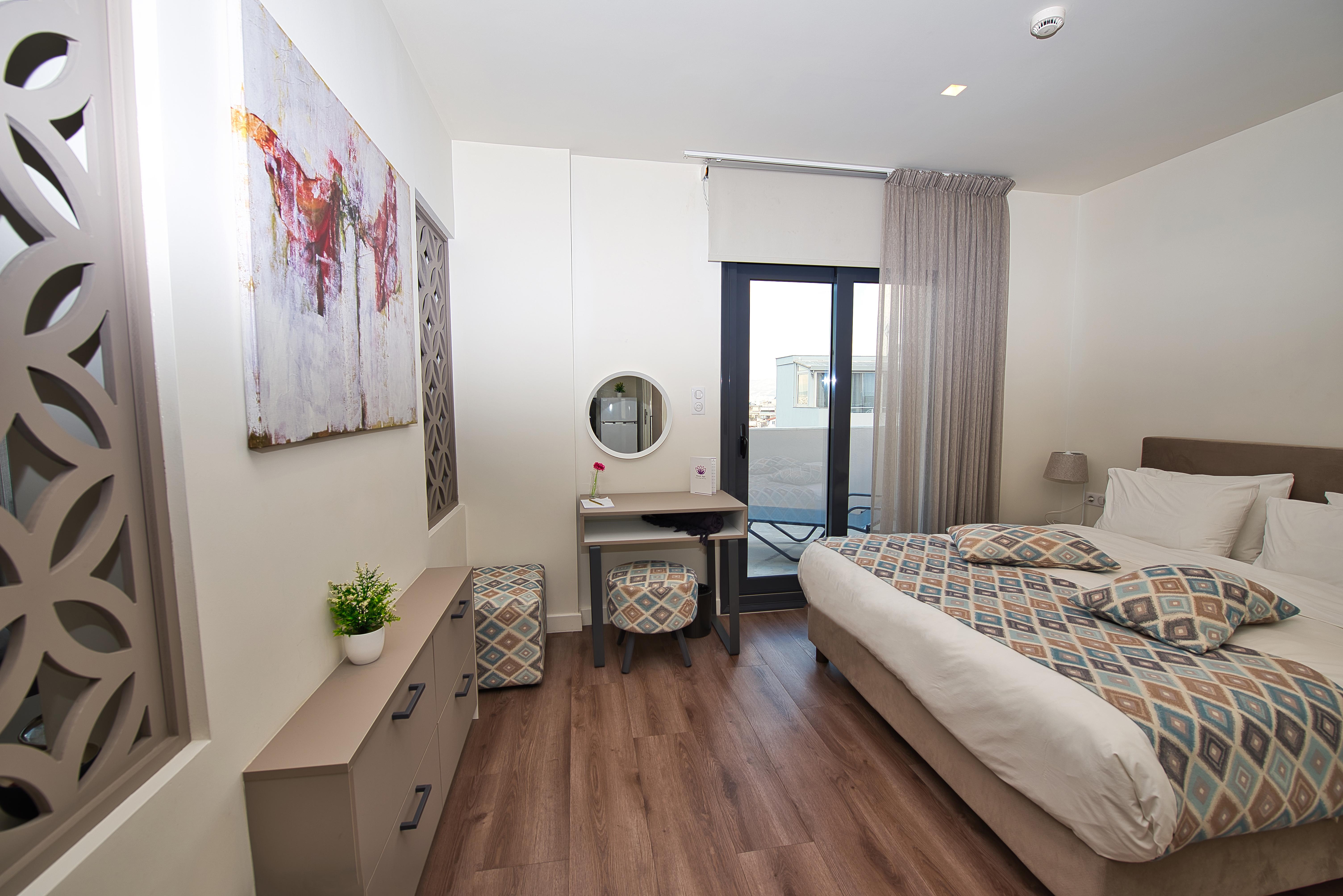 Urban Nest - & Aparthotel 4*